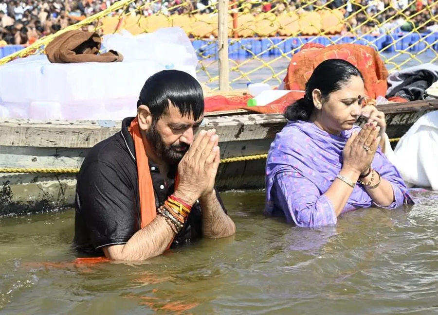 मुख्यमंत्री श्री नायब सिंह सैनी ने अध्यात्म और सनातन परम्पराओं के बड़े मेल का भी अवलोकन किया।