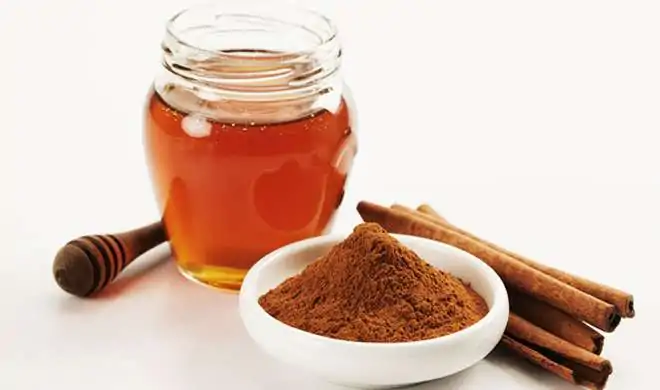 Honey and Cinnamon Benefits: शहद और दालचीनी क्यों माने जाते हैं हेल्थ का खजाना? जानिए जबरदस्त फायदे Honey and Cinnamon Benefits: शहद और दालचीनी क्यों माने जाते हैं हेल्थ का खजाना? जानिए जबरदस्त फायदे