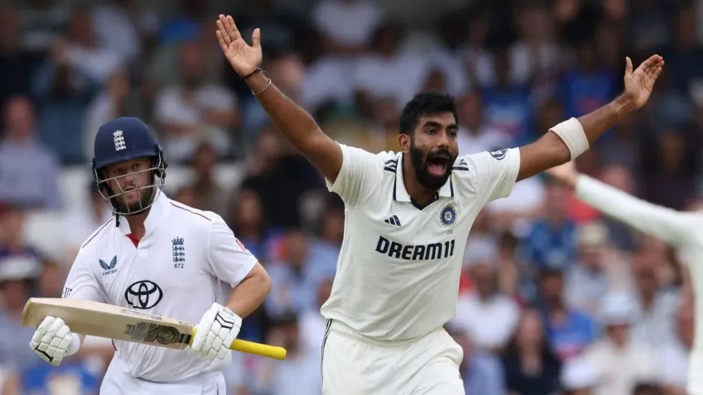 IND vs ENG: जसप्रीत बुमराह ने रचा इतिहास, इंग्लैंड में सबसे ज्यादा 5 विकेट हॉल लेने वाले पहले भारतीय बने IND vs ENG: जसप्रीत बुमराह ने रचा इतिहास, इंग्लैंड में सबसे ज्यादा 5 विकेट हॉल लेने वाले पहले भारतीय बने