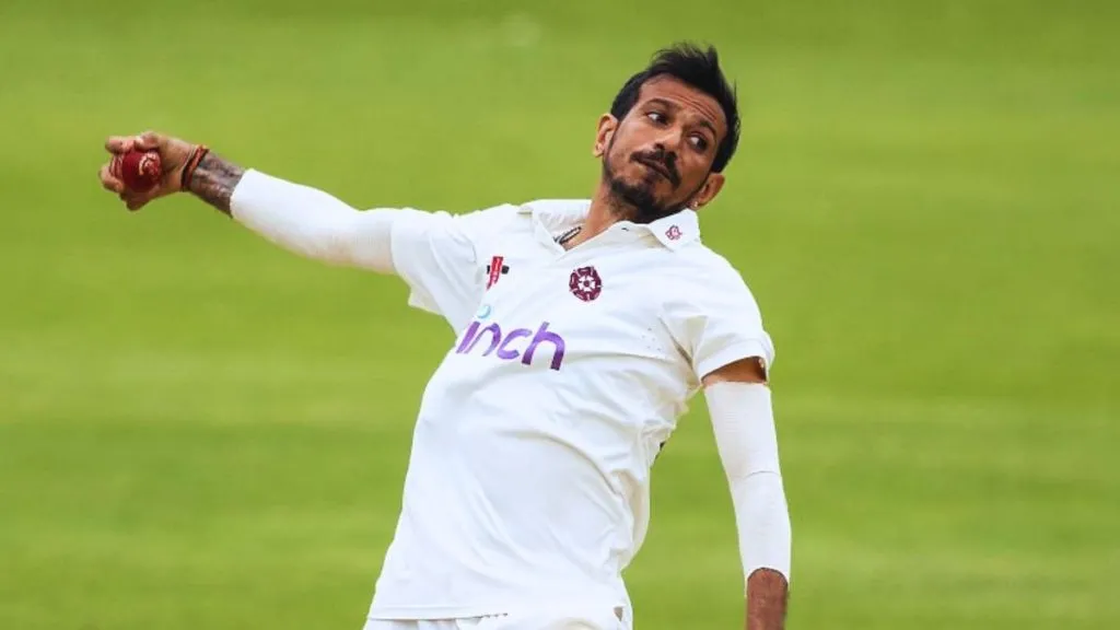 युजवेंद्र चहल ने इंग्लैंड में काउंटी चैंपियनशिप में धमाल मचाया, डर्बीशायर के खिलाफ लिए 6 विकेट
