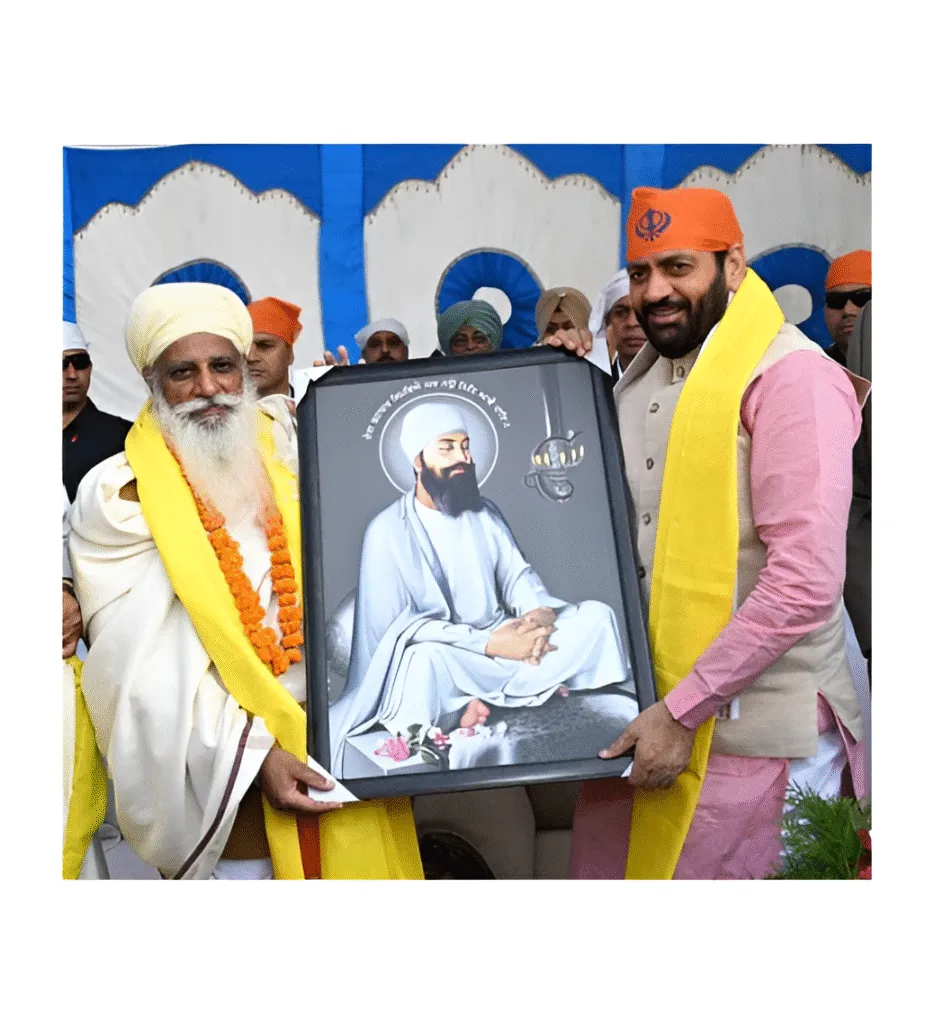 गुरु तेग बहादुर जी के 350वें बलिदान वर्ष पर ‘शीश मार्ग यात्रा’ चंडीगढ़ पहुंची, मुख्यमंत्री नायब सैनी ने किया स्वागत