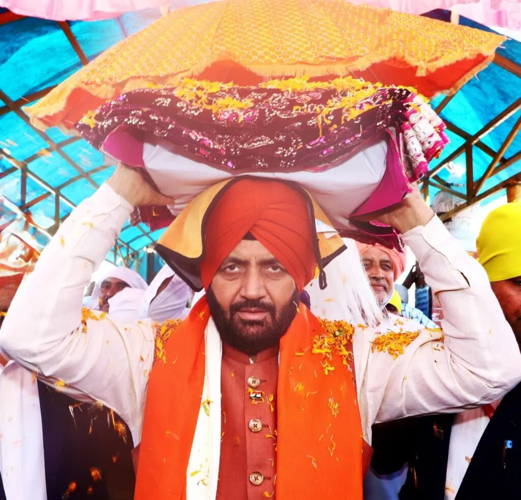 श्री गुरु तेग बहादुर जी के 350वें शहीदी दिवस को समर्पित शहीदी यात्रा की आज यमुनानगर से शुरुआत हुई।