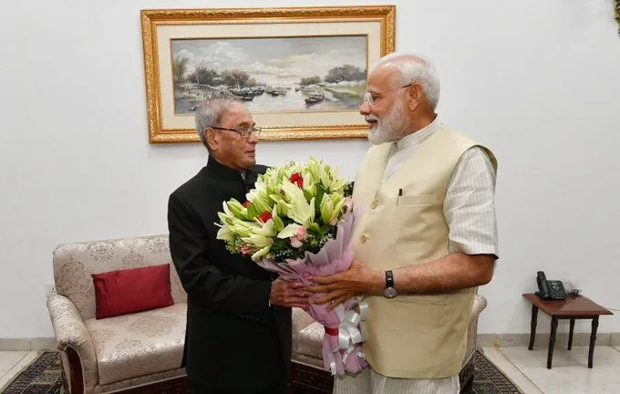 पूर्व राष्ट्रपति प्रणब मुखर्जी की जयंती पर राष्ट्र ने किया भावपूर्ण नमन पूर्व राष्ट्रपति प्रणब मुखर्जी की जयंती पर राष्ट्र ने किया भावपूर्ण नमन