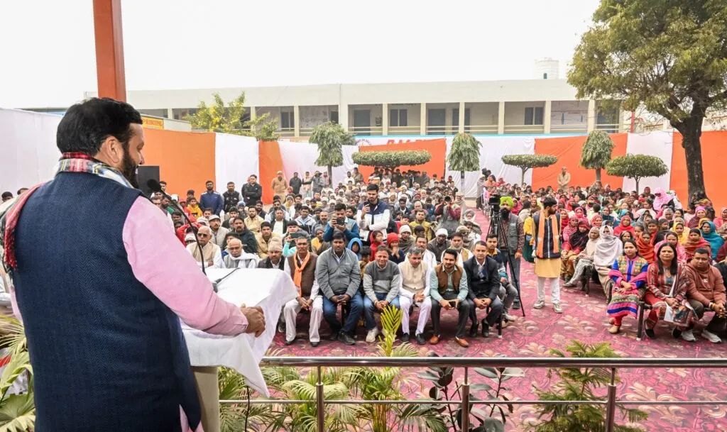 बनी गांव (लाडवा) में जनसंवाद, विकास और आत्मनिर्भरता के संकल्प को दोहराया