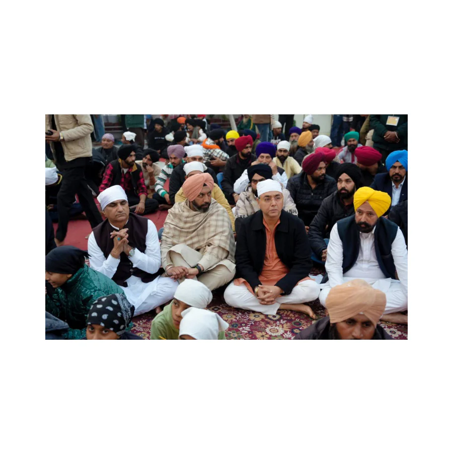 गुरुद्वारा श्री फतेहगढ़ साहिब में अमन अरोड़ा ने टेका माथा, साहिबज़ादों और माता गुजरी जी को दी श्रद्धांजलि