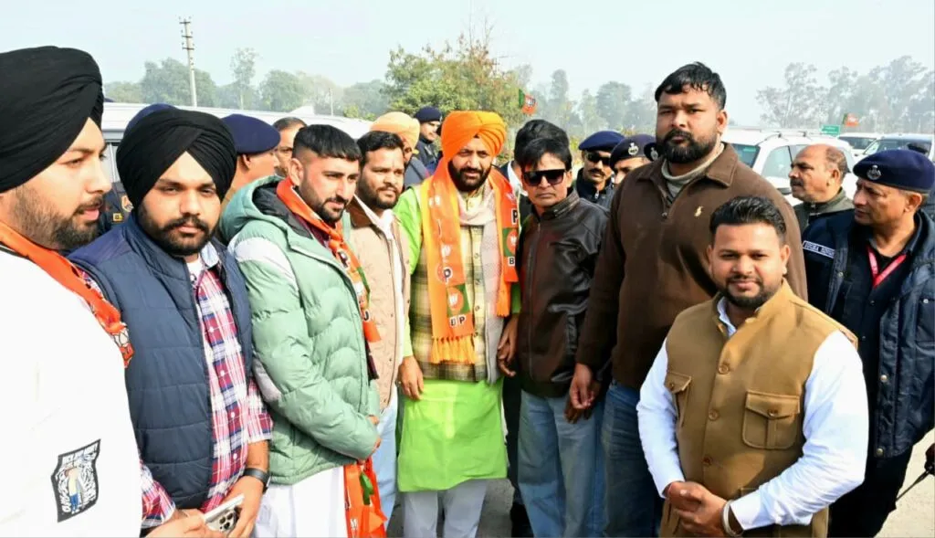 लुधियाना में परिवारजनों से स्नेहिल भेंट, आत्मीय स्वागत के लिए मुख्यमंत्री नायब सिंह सैनी ने जताया आभार