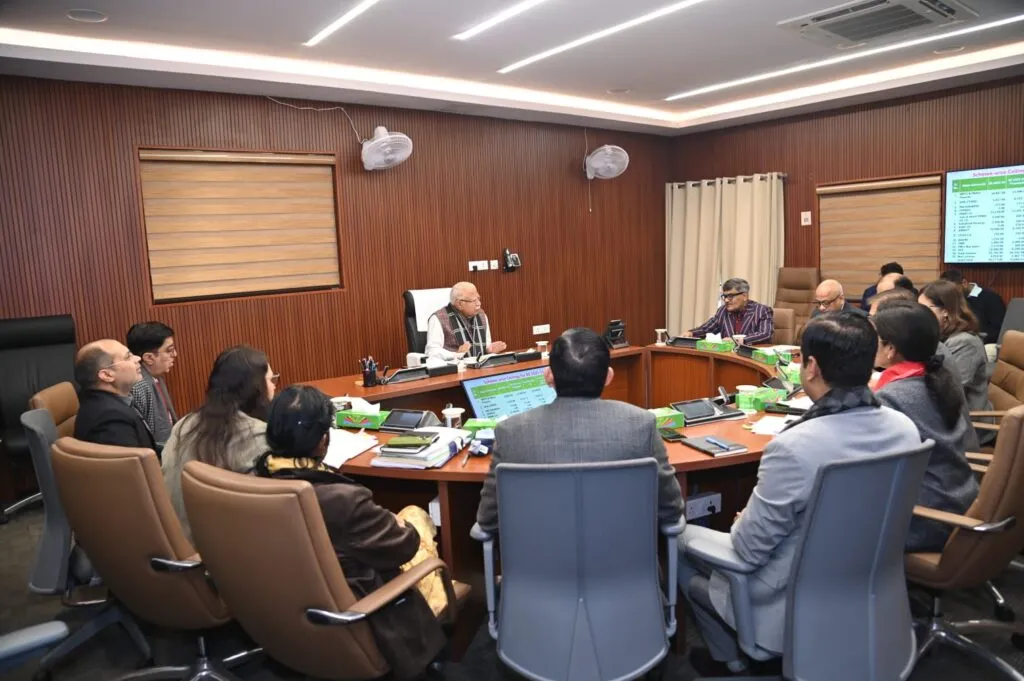 शहरी विकास परियोजनाओं की प्रगति पर केंद्र की सख्त नजर, बजट समीक्षा बैठक की अध्यक्षता