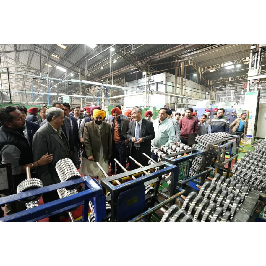 पंजाब की औद्योगिक क्षमता का प्रदर्शन, कोरियाई प्रतिनिधिमंडल ने किया मोहाली स्थित स्वराज प्लांट का दौरा