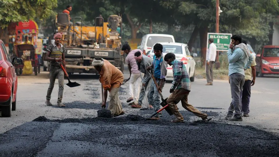 म्हारी सड़क’ ऐप पर आई शिकायतों का तुरंत हो समाधान: मंत्री रणबीर गंगवा म्हारी सड़क’ ऐप पर आई शिकायतों का तुरंत हो समाधान: मंत्री रणबीर गंगवा