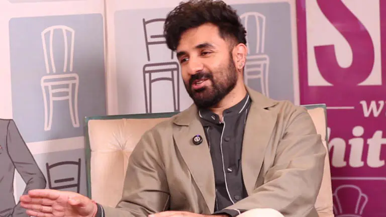 ‘टू इंडियाज़’ फिर चर्चा में: संसद में जिक्र के बाद वीर दास को मिली धमकी, कॉमेडियन ने शेयर किया आपत्तिजनक मैसेज