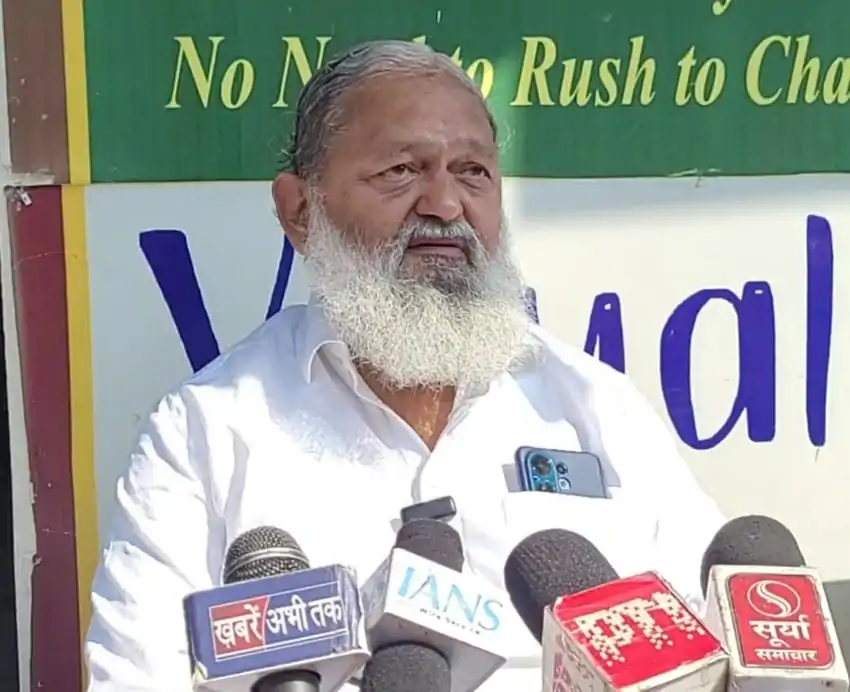 PM मोदी की हाईवे लैंडिंग से लेकर राफेल डील तक, अनिल विज का कांग्रेस पर तीखा हमला: बोले— ‘देश की सुरक्षा पहले’ PM मोदी की हाईवे लैंडिंग से लेकर राफेल डील तक, अनिल विज का कांग्रेस पर तीखा हमला: बोले— ‘देश की सुरक्षा पहले’