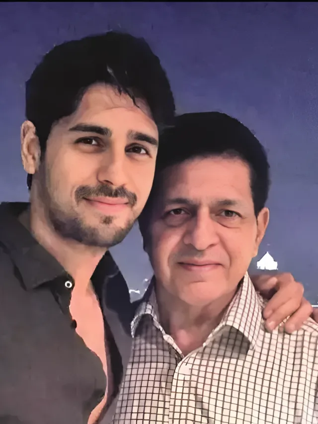 “पापा, आपकी कमी कभी पूरी नहीं होगी…” सिद्धार्थ मल्होत्रा ने पिता सुनील मल्होत्रा को भावुक श्रद्धांजलि, लिखा— ‘नींद में हमें छोड़कर चले गए’