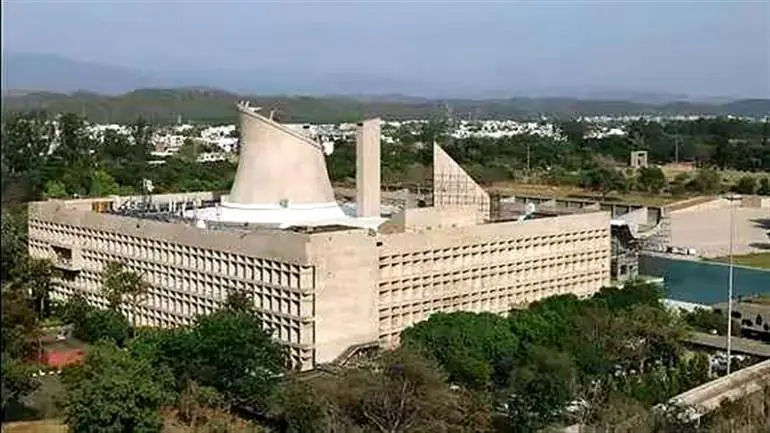 हरियाणा विधानसभा का बजट सत्र 20 फरवरी से शुरू, राज्यपाल के अभिभाषण से होगी शुरुआत हरियाणा विधानसभा का बजट सत्र 20 फरवरी से शुरू, राज्यपाल के अभिभाषण से होगी शुरुआत