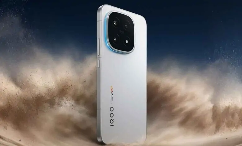 24 फरवरी को भारत में लॉन्च होगा iQOO 15R: 7600mAh बैटरी, Snapdragon 8 Gen 5 और 144FPS गेमिंग सपोर्ट के साथ एंट्री